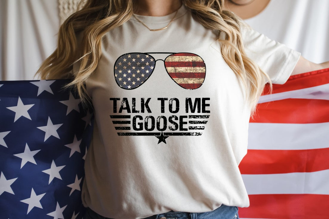 Malyn Grace Talk to Me Goose (American Flag) 2XL / White