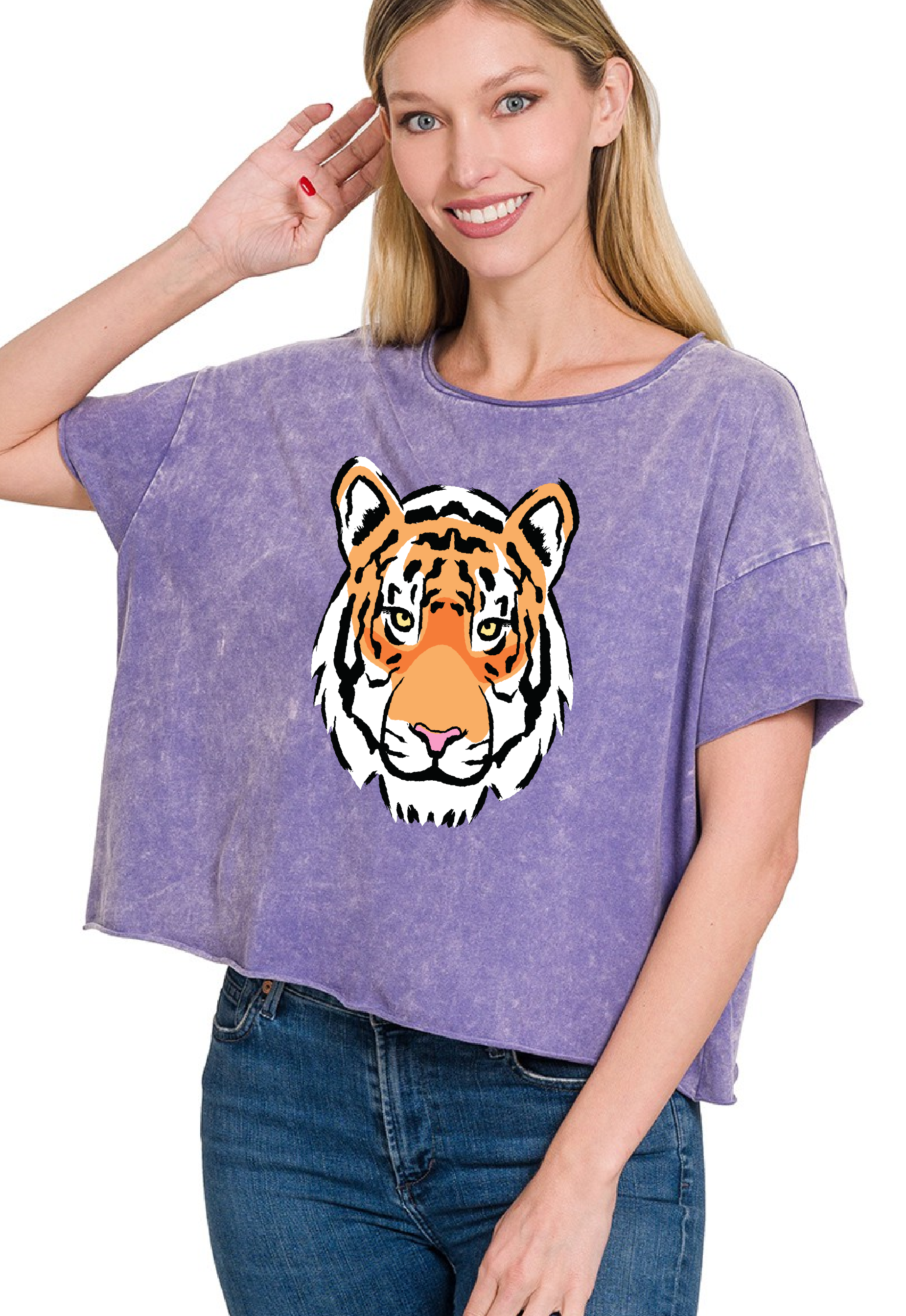 【SCENERITY】Tiger Crop Shirt ED HARDY Rhinestone Crawling Tiger Graphic T-Shirt – K MOMO