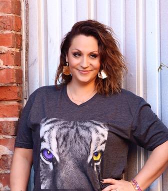 Eye of the Tiger (v-neck)